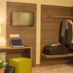 Jakob Downtown, Western Signature Collection מלון 3*