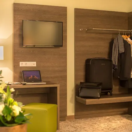 Szálloda Jakob Downtown, Western Signature Collection 3*