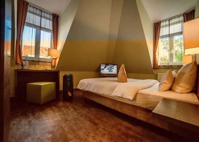 Jakob Downtown, Western Signature Collection 3*