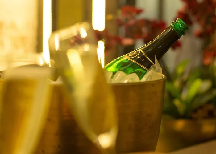 Hotel Jakob Downtown, Western Signature Collection