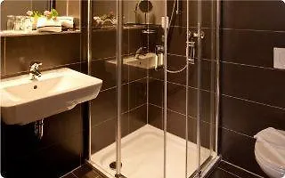 Jakob Downtown, Western Signature Collection Hotel 3*